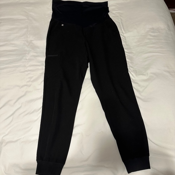 Figs Zamora Maternity Jogger Scrub Pants - Picture 1 of 3